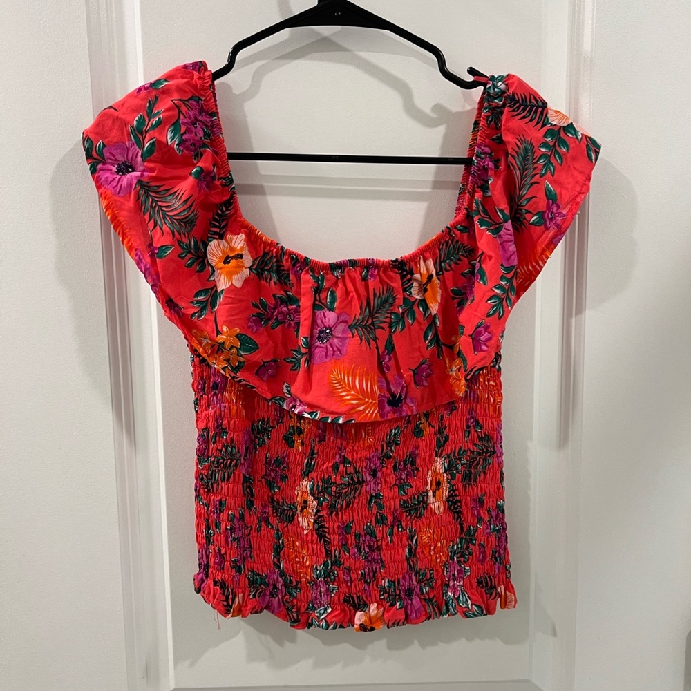 Floral Red Smocked Women's Top